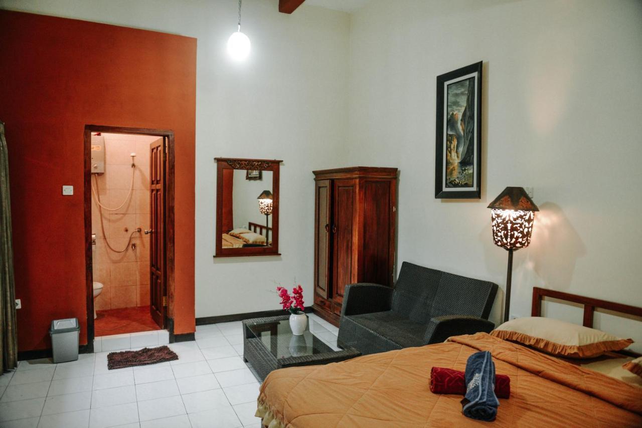 Padi Heritage Hotel Malang Kültér fotó